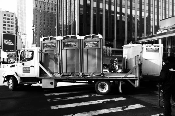 Best Portable toilet rental cost  in Mountain Lake Park, MD